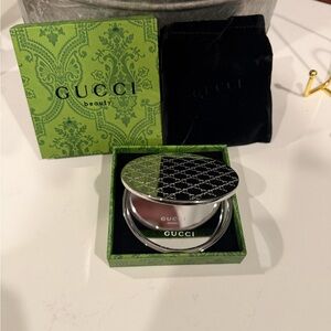 Gucci Beauty Compact Mirror Silver Design. 100% Authentic.